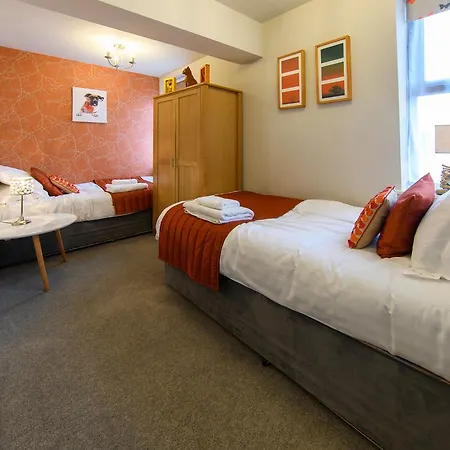 Holidays Suites Appartamento *